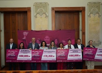Entrega Gobierno Municipal donativos de la 2da. Carrera Mujeres Imparables en favor de las poblanas
