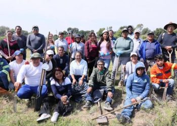 Gobierno estatal participa en jornada para sanear el río Atoyac