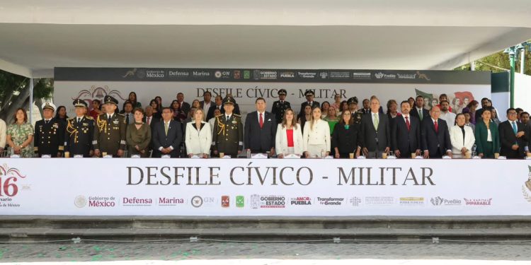 Puebla celebra con orgullo nacional el 216 Aniversario de la Independencia de México