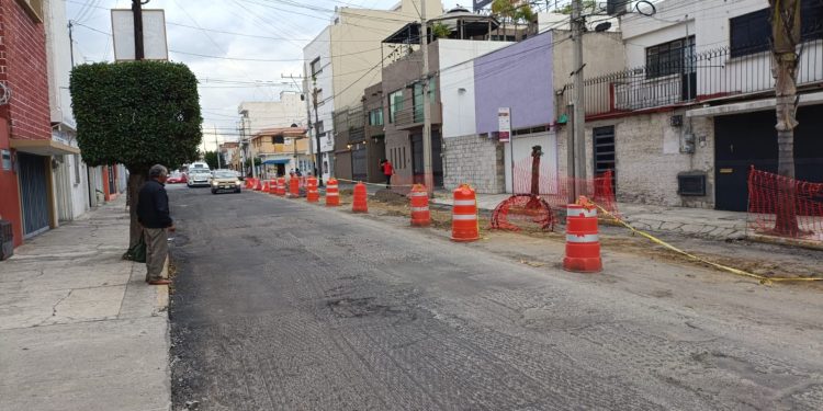 Agua de Puebla moderniza la red hidráulica en la colonia Gabriel Pastor