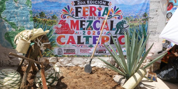 Gobierno Estatal impulsa Mezcal, artesanías y riqueza comunitaria en Caltepec