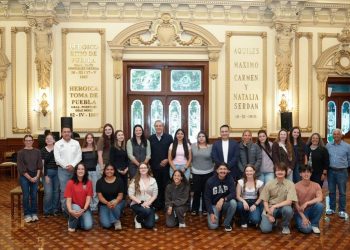 Recibe Pepe Chedraui a estudiantes de Medicina Veterinaria de Oregon State University