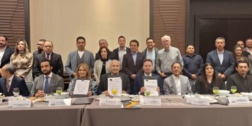 Agua de Puebla, SOAPAP y CANADEVI fortalecen coordinación en favor del desarrollo ordenado de la vivienda