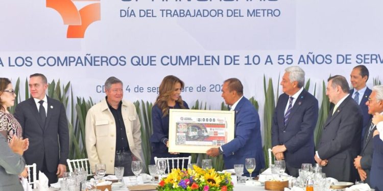 Los 57 años del Metro viajan a nivel nacional, a través del billete de Lotería