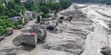 Mientras el Himalaya se derrite, las inundaciones mortales se convierten en la nueva normalidad