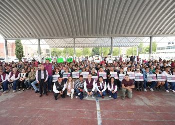 Pepe Chedraui brinda bienestar a las familias en unidades habitacionales