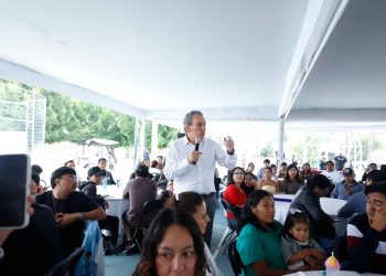 Alcalde comparte con las juventudes y reconoce su papel como Protagonistas de la Ciudad
