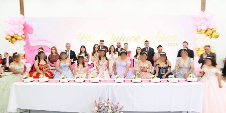 Ceci Arellano celebra los sueños de quinceañeras de la casa del adolescente