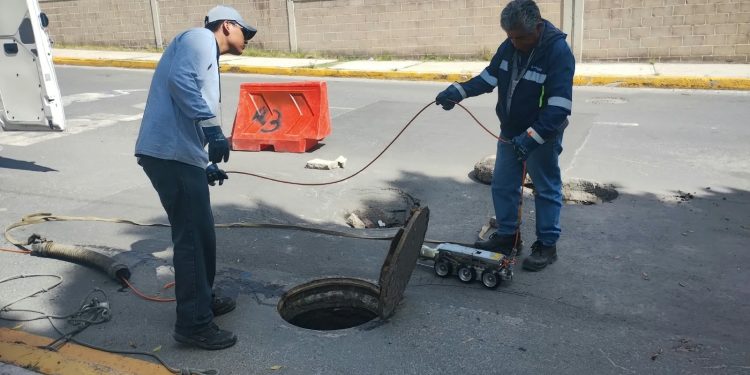 Agua de Puebla concluye rehabilitación del drenaje y repavimentación en la avenida Cúmulo de Virgo