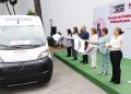 Con donación del SNDIF, Ceci Arellano y SEDIF entregan cuatro unidades adaptadas