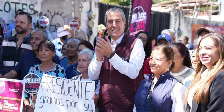 Impulsa Pepe Chedraui pavimentación de vialidades en Guadalupe Hidalgo